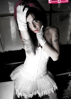 Joanna Angel